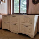 Комод из массива сосны с резьбой ВРК704