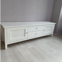 Тумбы под телевизор из массива