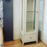 Витрина Флорис из массива сосны белая ВРК731