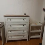 Высокий комод из массива сосны, белый ВРК752