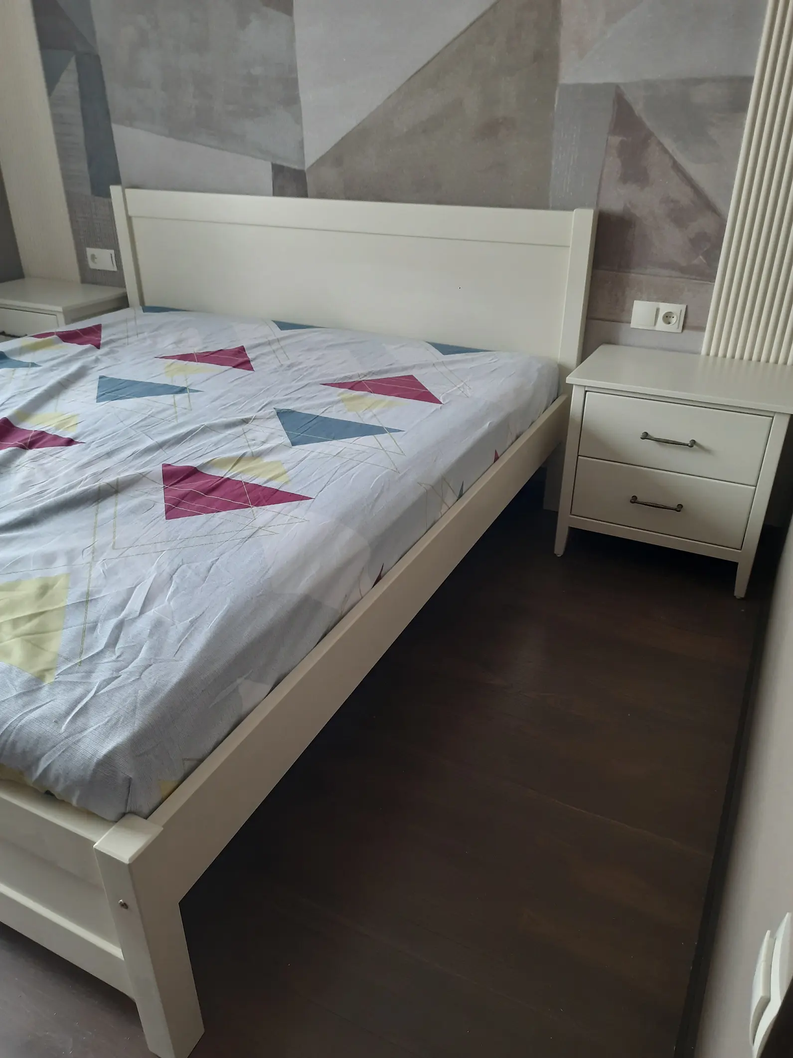 Тумба прикроватная белая, массив сосны ВРК789 — изображение 1