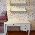 Письменный стол из массива сосны белый ВРК810